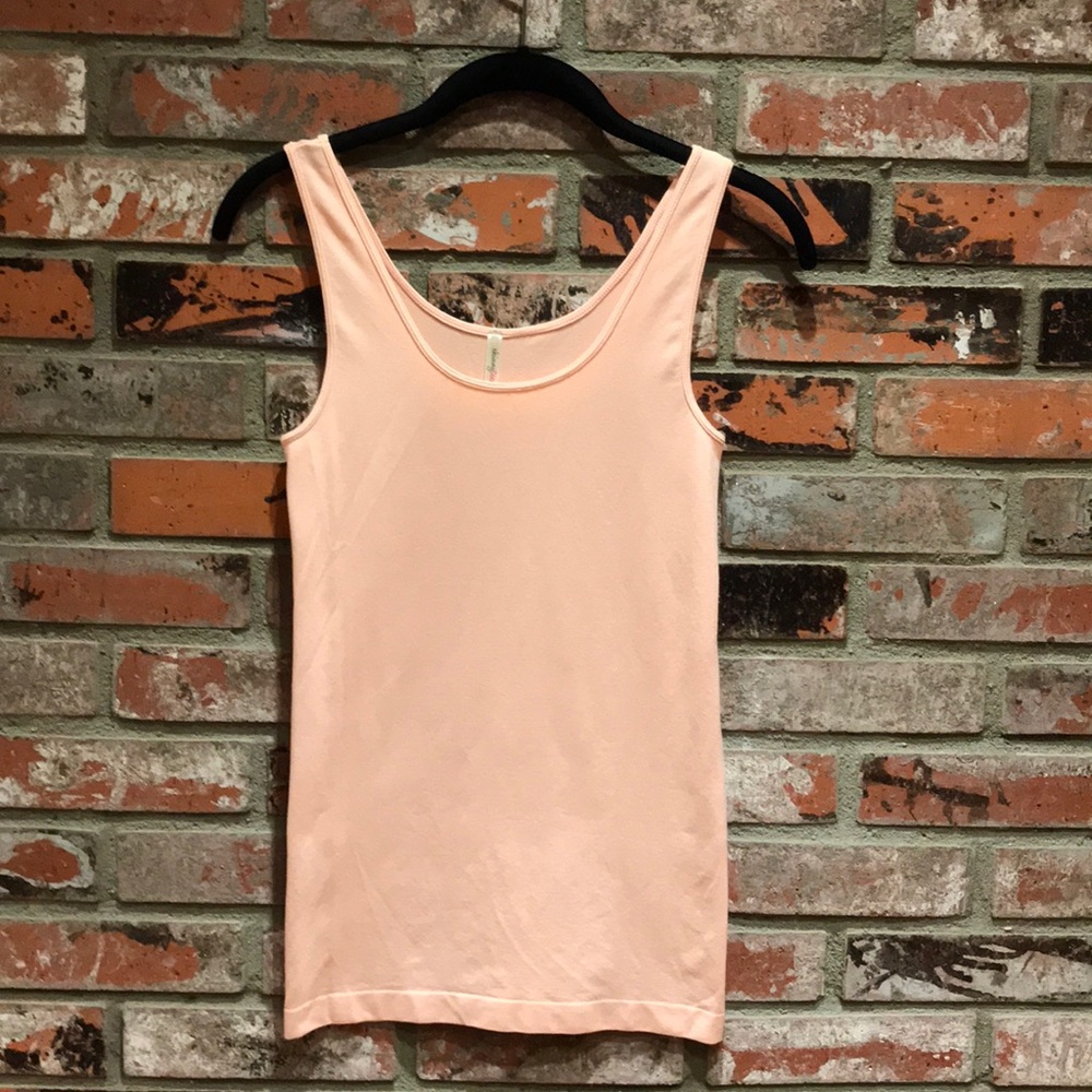 SkinnyTees